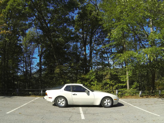 1986 Porsche 944 - photo 3