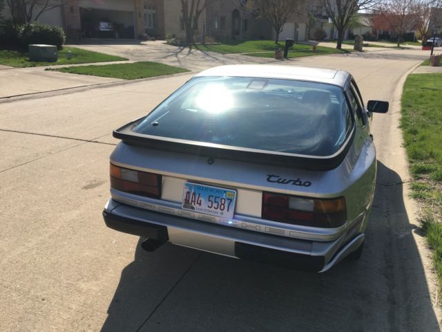 1986 Porsche 944 Turbo - photo 3