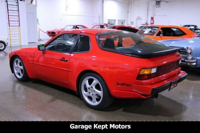 1986 Porsche 944 Turbo - photo 6