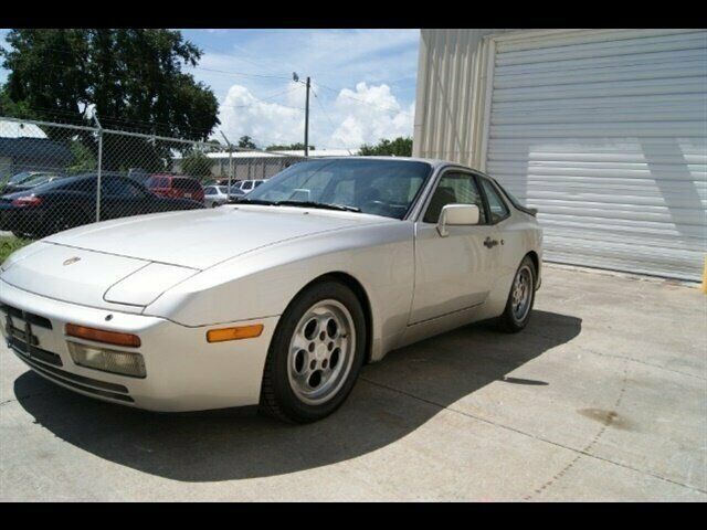 1986 Porsche 944 Turbo - photo 2