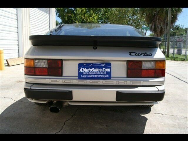 1986 Porsche 944 Turbo - photo 6