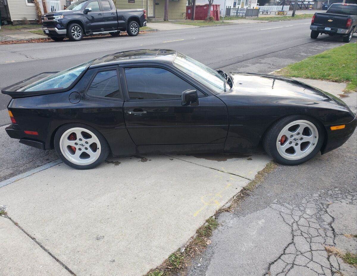 1986 Porsche 944 - photo 3