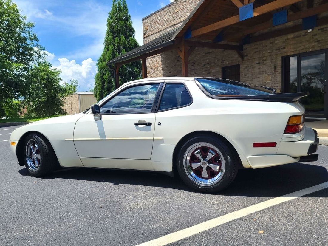 1986 Porsche 944 Turbo - photo 3