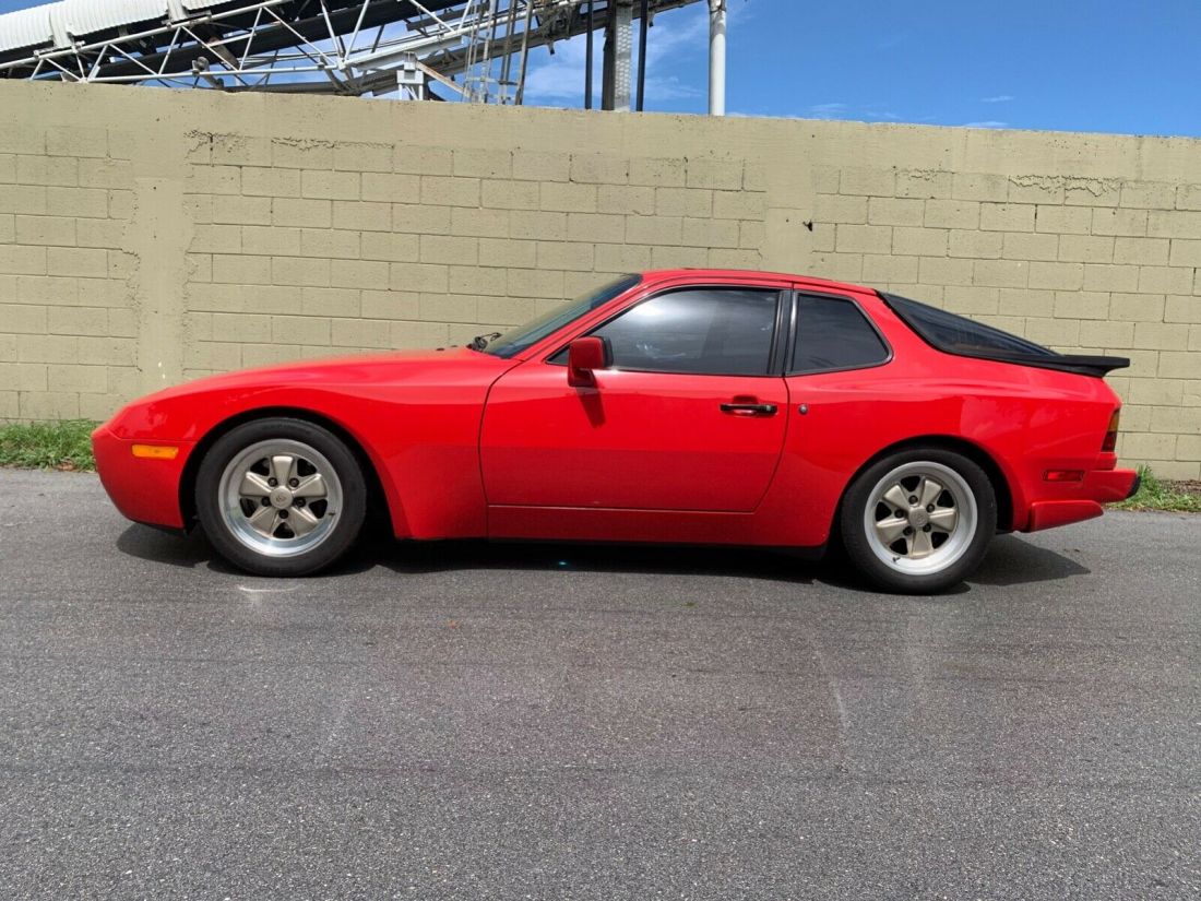 1986 Porsche 944 - photo 3