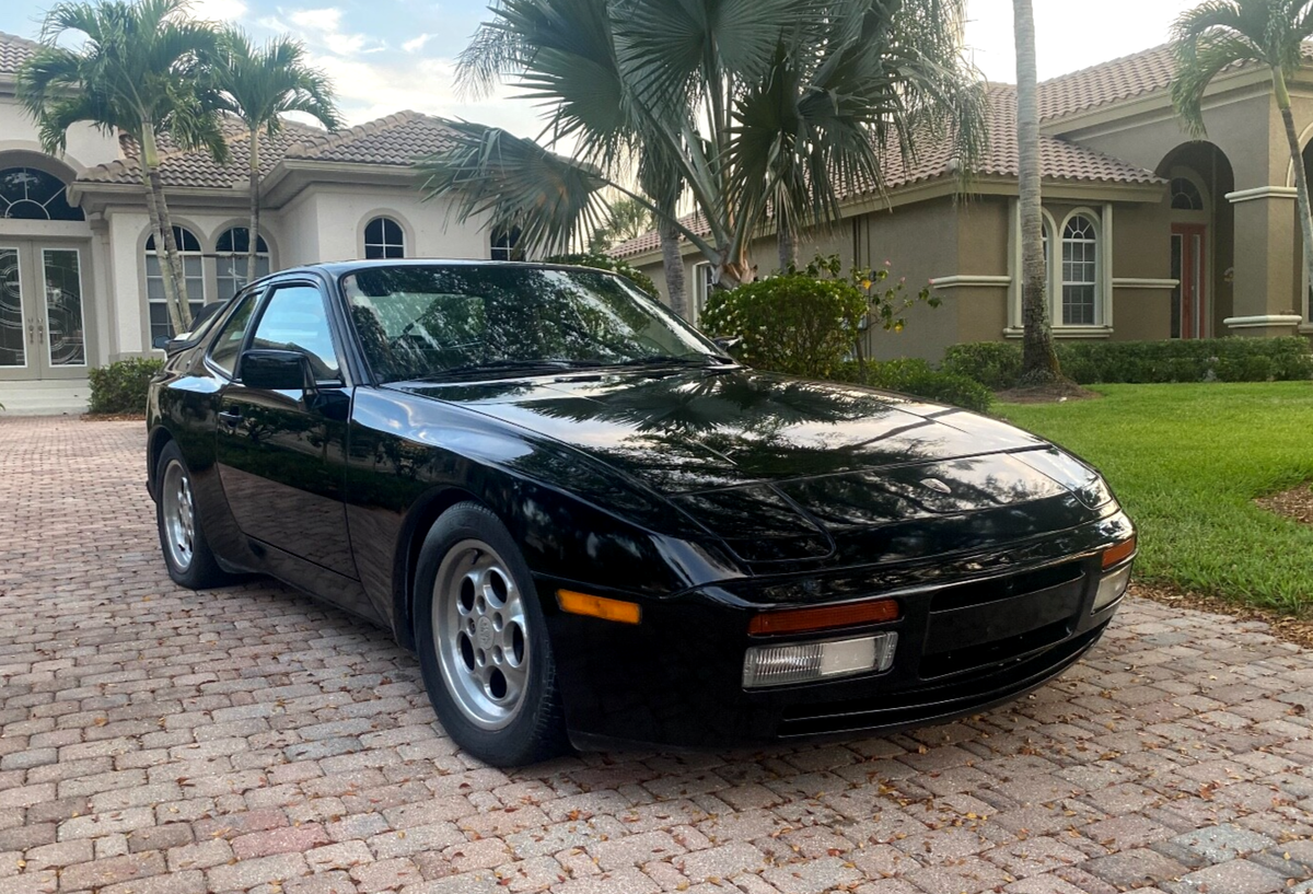 1986 Porsche 944 TURBO - photo 2