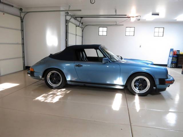 1986 Porsche 911 Convertible - photo 4