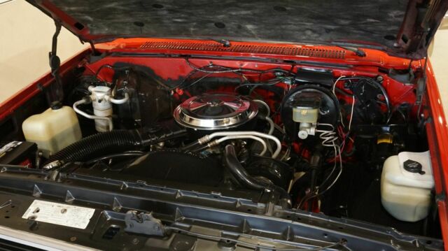 1986 GMC SIERRA C1500 REG CAB 4X4,V8,LIFTED,AUTO,CLOTH,73K! - photo 11