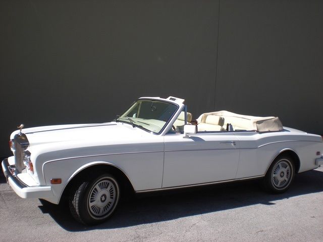 1986 Rolls-Royce Corniche 2-Door Convertible 1986 Rolls-Royce Corniche