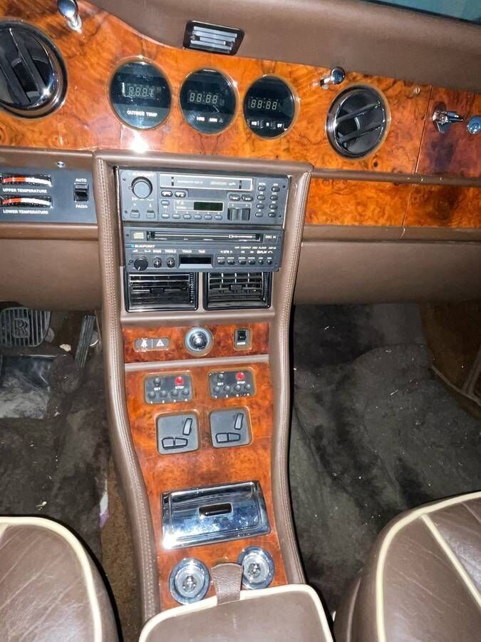 1986 Rolls-Royce Corniche 1986 ROLLS-ROYCE CORNICHE CONVERTIBLE 13K MILES - photo 8