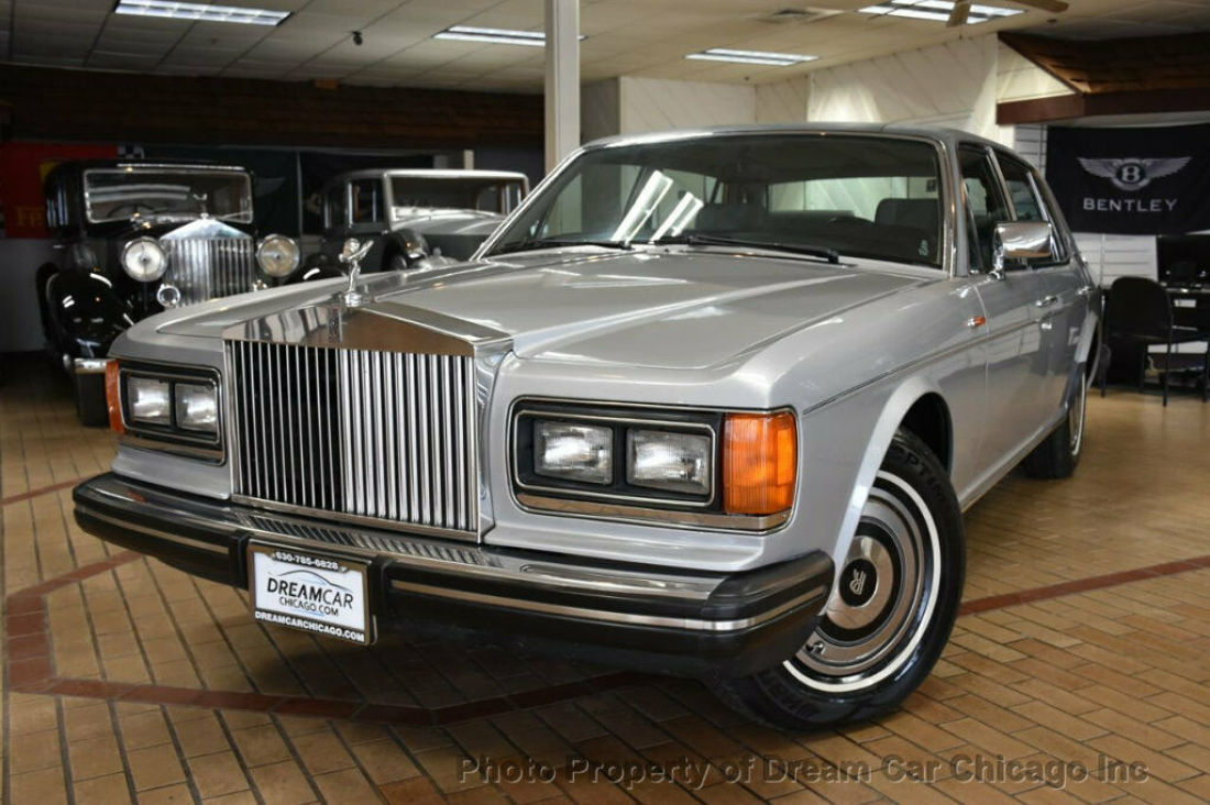 1986 ROLLS ROYCE SILVER SPUR ... LOW MILES ... STATELY COLOR COMBO ... CLEAN 1986 Rolls-Royce Silver Spirit/Spur/Dawn