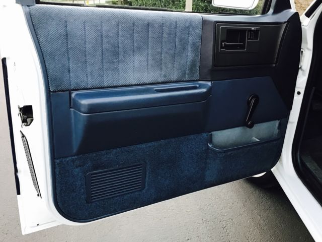 1986 Chevrolet S-10 Tahoe - photo 13