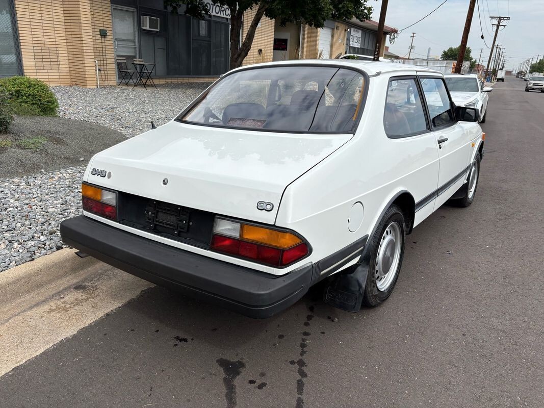 1986 saab 90 very hard to find on a US title - photo 5