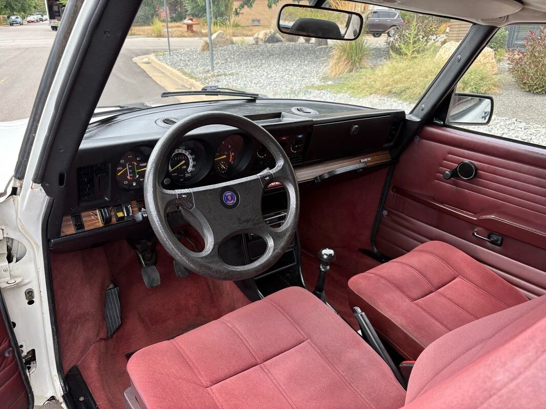 1986 saab 90 very hard to find on a US title - photo 9