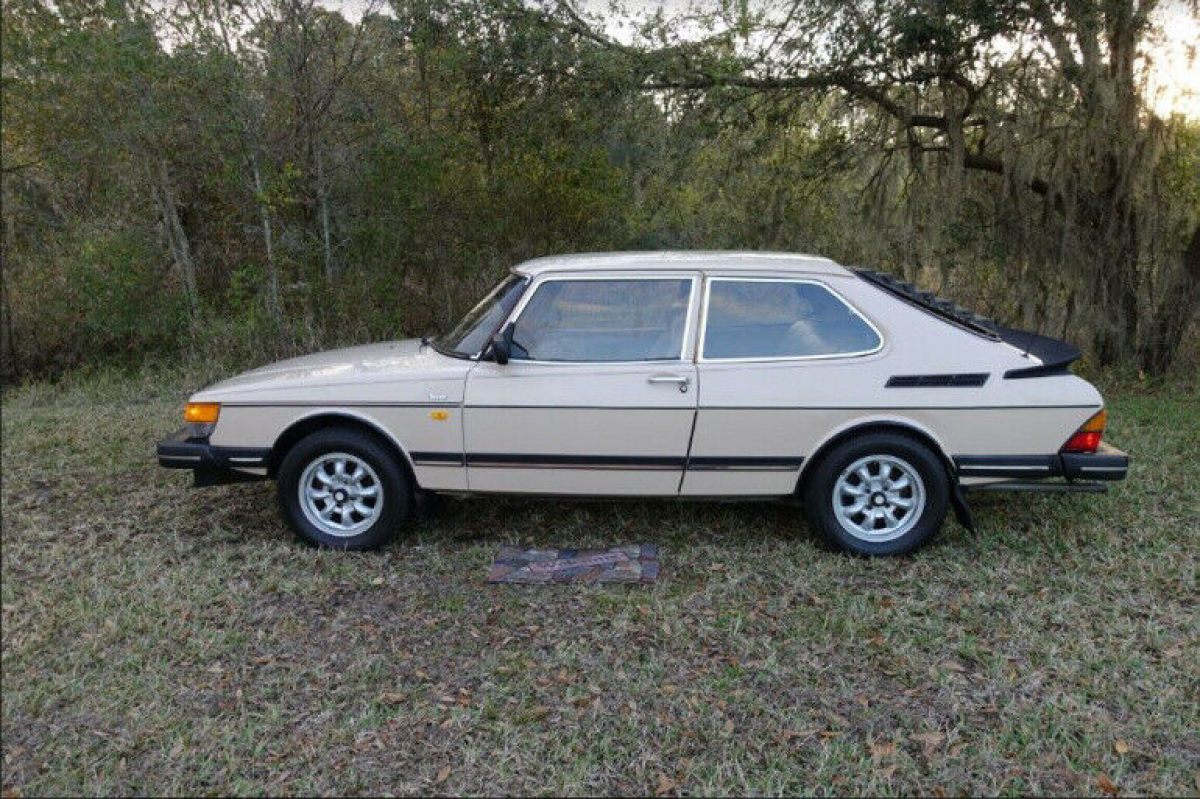 1986 Saab 900 Coupe - photo 9