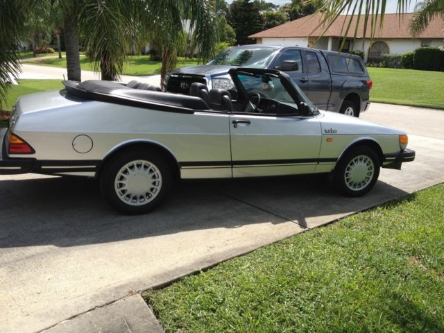1986 Saab 900 2-door convertible - photo 10