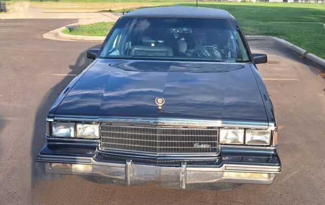 1986 Cadillac Fleetwood - photo 5