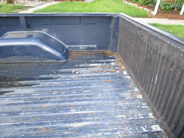 1986 Chevrolet Silverado 1500 2 Tone Paint - photo 5