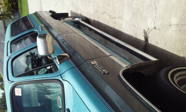 1986 GMC Suburban - photo 5