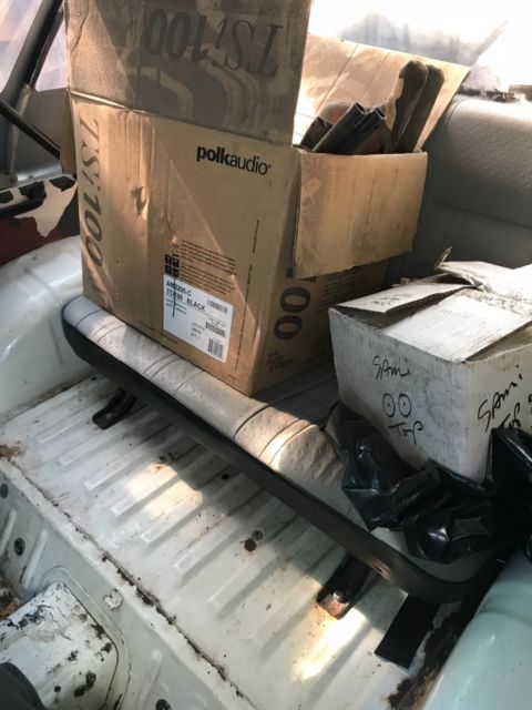 1986 Suzuki Samurai JX 5 speed 4x4 - photo 10