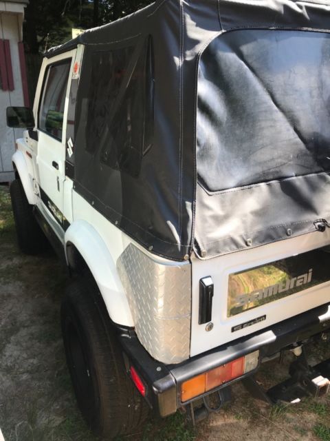 1986 Suzuki Samurai JX 5 speed 4x4 - photo 2