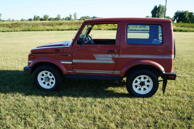 1986 Suzuki Samurai JX 4X4 tin top 1986 Suzuki Samurai JX