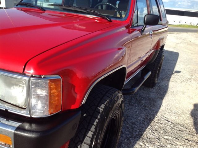 1986 Toyota 4Runner 1 OWNER 22RE 4 CYLINDERS 5 SPEED MANUAL 4X4 - photo 5