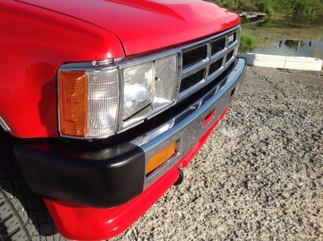 1986 Toyota 4Runner 1 OWNER 22RE 4 CYLINDERS 5 SPEED MANUAL 4X4 - photo 7