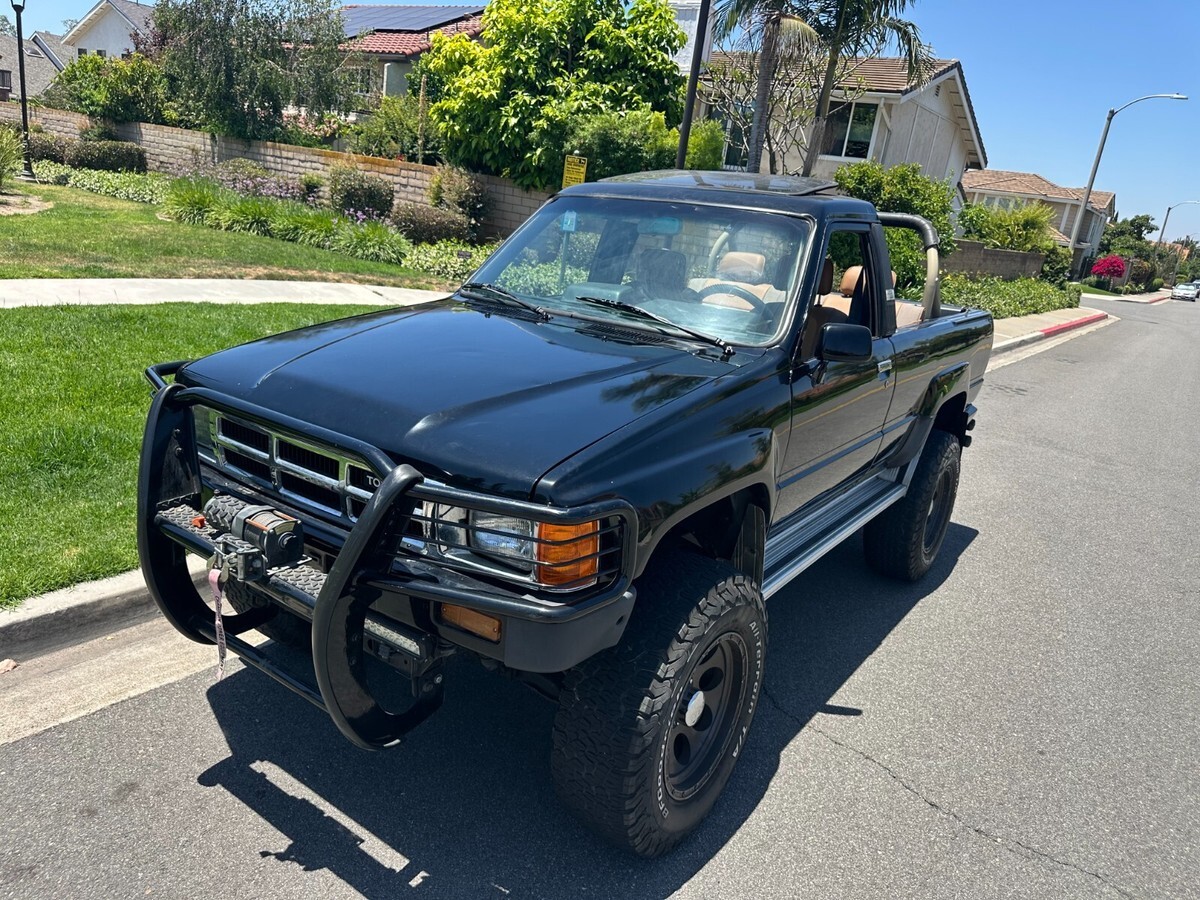 1986 Toyota 4Runner - photo 2