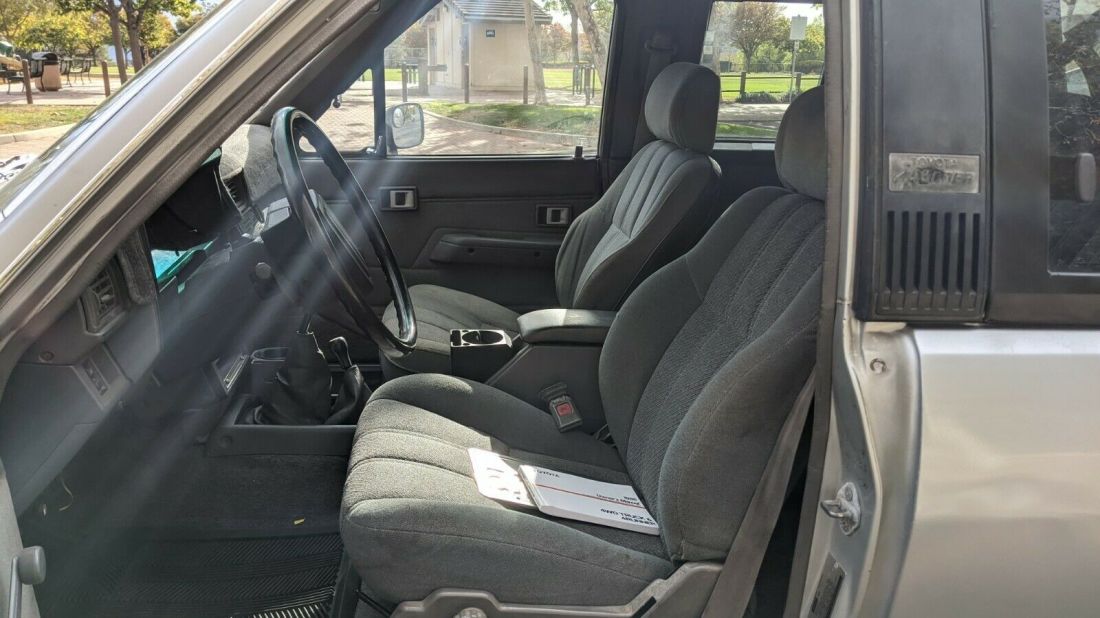 1986 Toyota 4Runner SR5 - photo 12