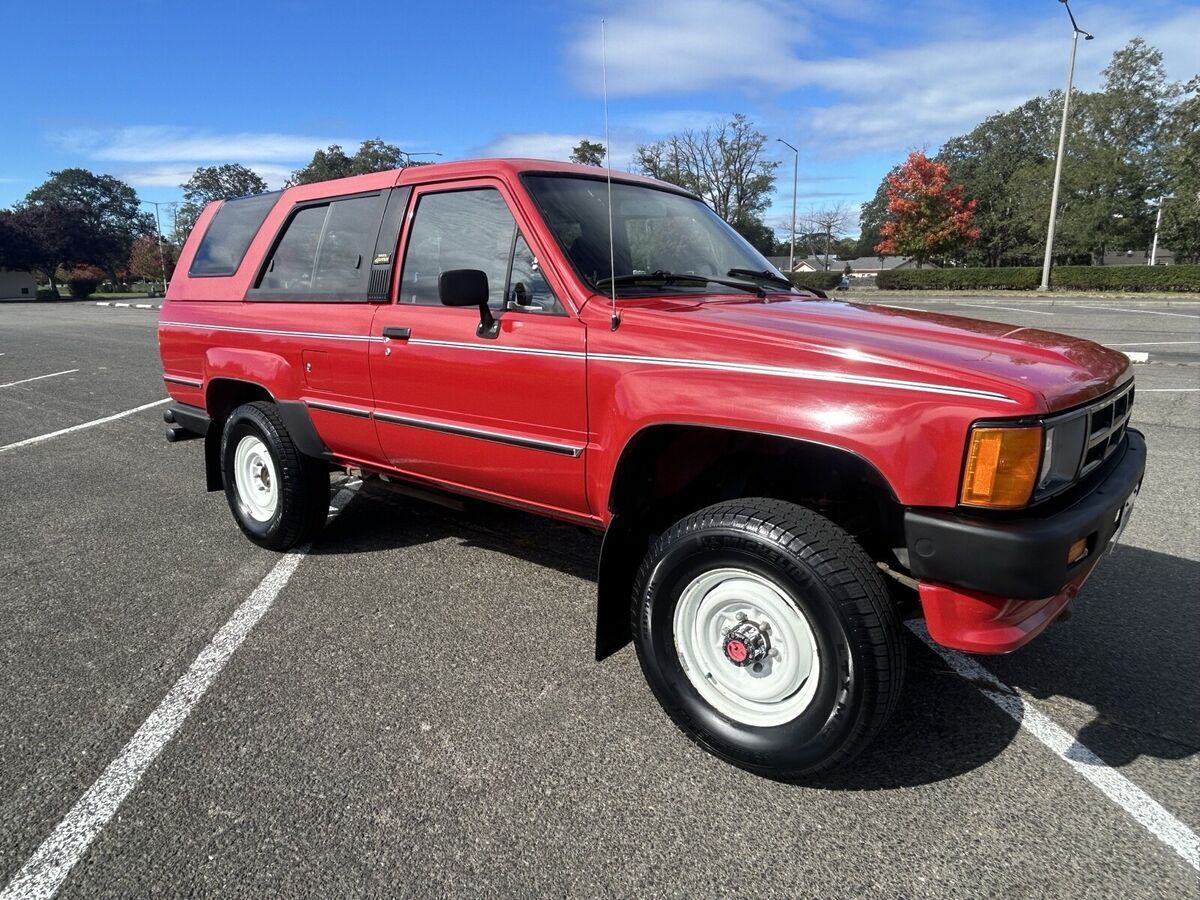 1986 Toyota 4Runner RN60 4runner no reserve 22RE manual trans 5 speed - photo 13