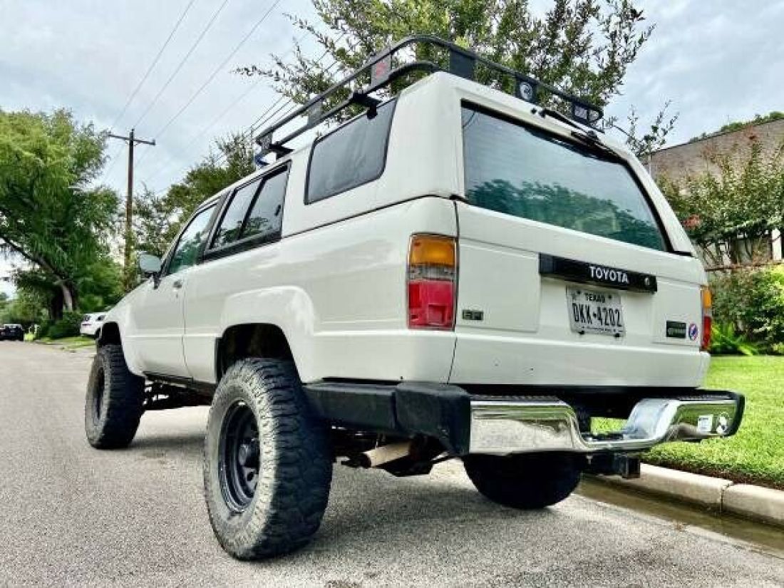 1986 Toyota 4Runner RN60 - photo 3
