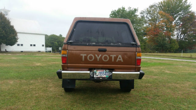 1986 Toyota DLX 4x4 ext cab pickup DLX - photo 4
