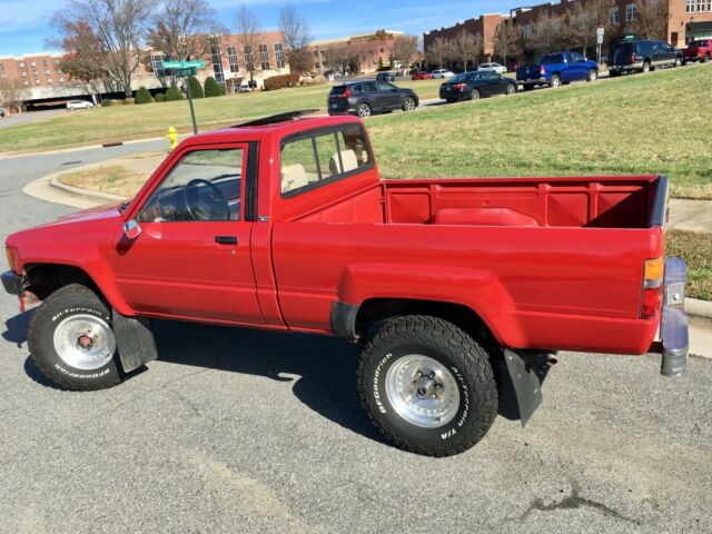 1986 Toyota Pickup 4X4 Base - photo 5