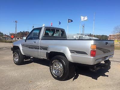 1986 Toyota Pickup SR5 4X4 - photo 2