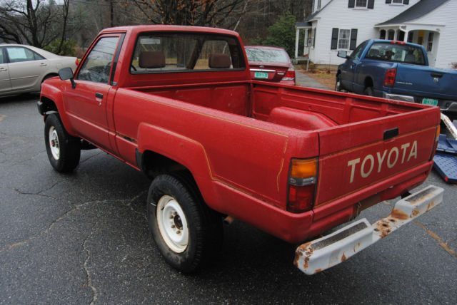 1986 Toyota Other Base Standard Cab Pickup 2-Door - photo 2