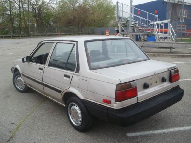1986 Toyota Corolla Deluxe 4dr Sedan - photo 3
