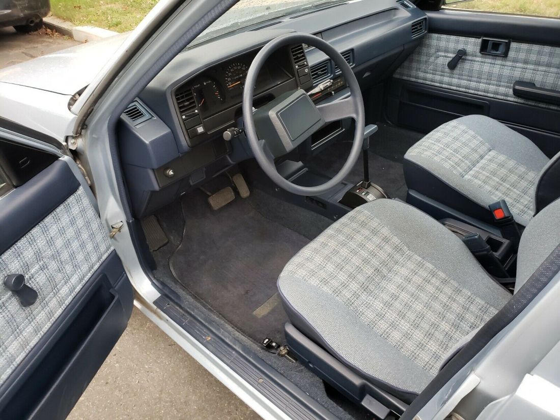 1986 Toyota Corolla DLX - photo 12