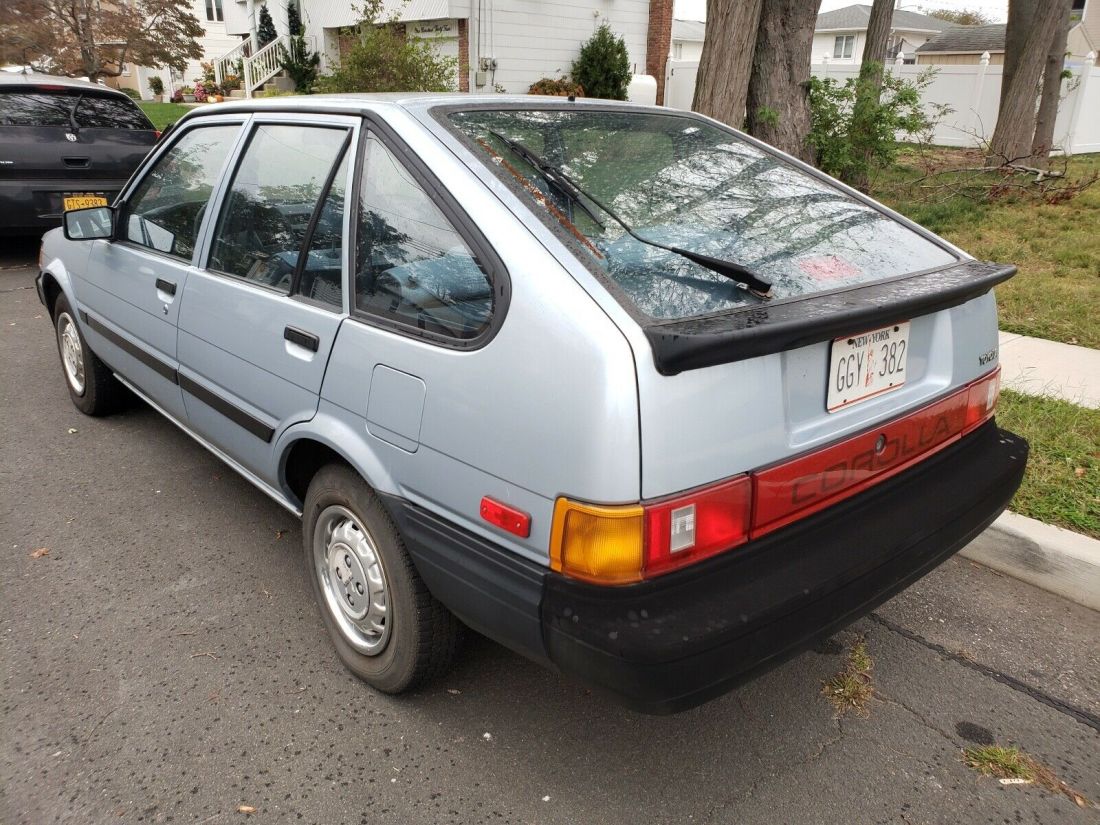 1986 Toyota Corolla DLX - photo 3