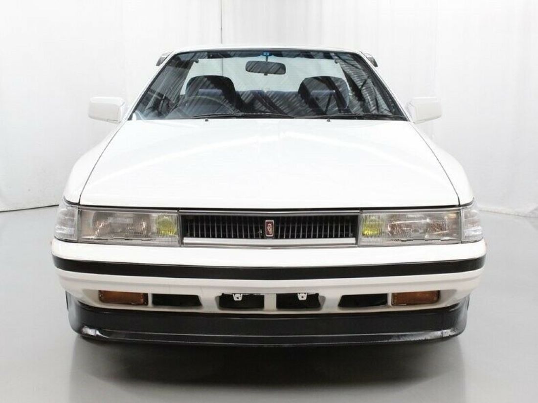 1986 Toyota Corona - photo 2