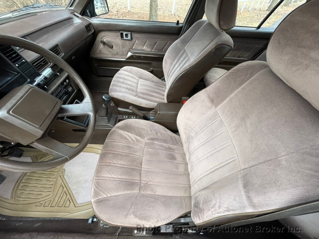 1986 Toyota Corolla 5spd Manual Transmission - photo 11