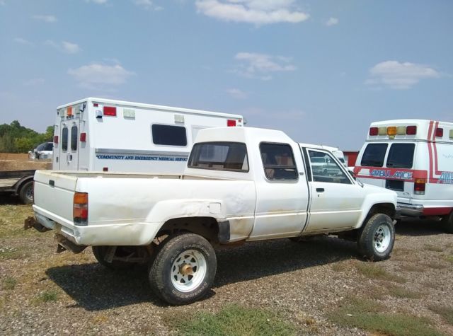 1986 Toyota Pickup Custom Cab - photo 4