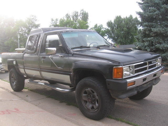 1986 Toyota Pickup - photo 2