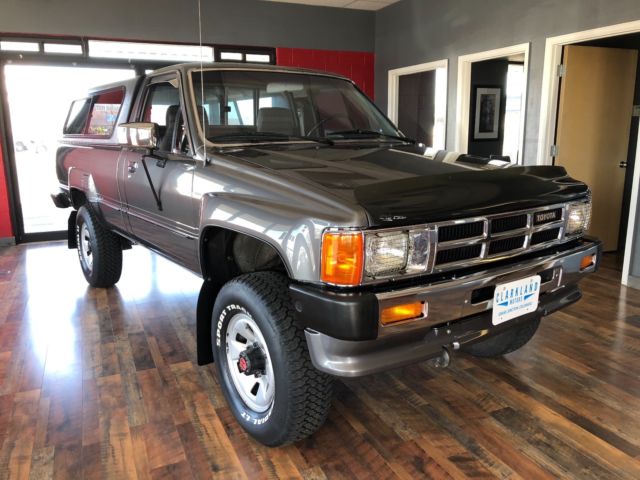 1986 Toyota Other deluxe - photo 2