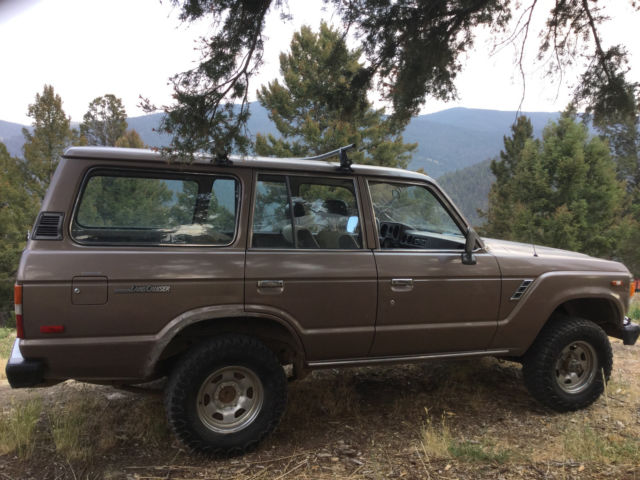 1986 Toyota Land Cruiser Base Sport Utility 4-Door - photo 5