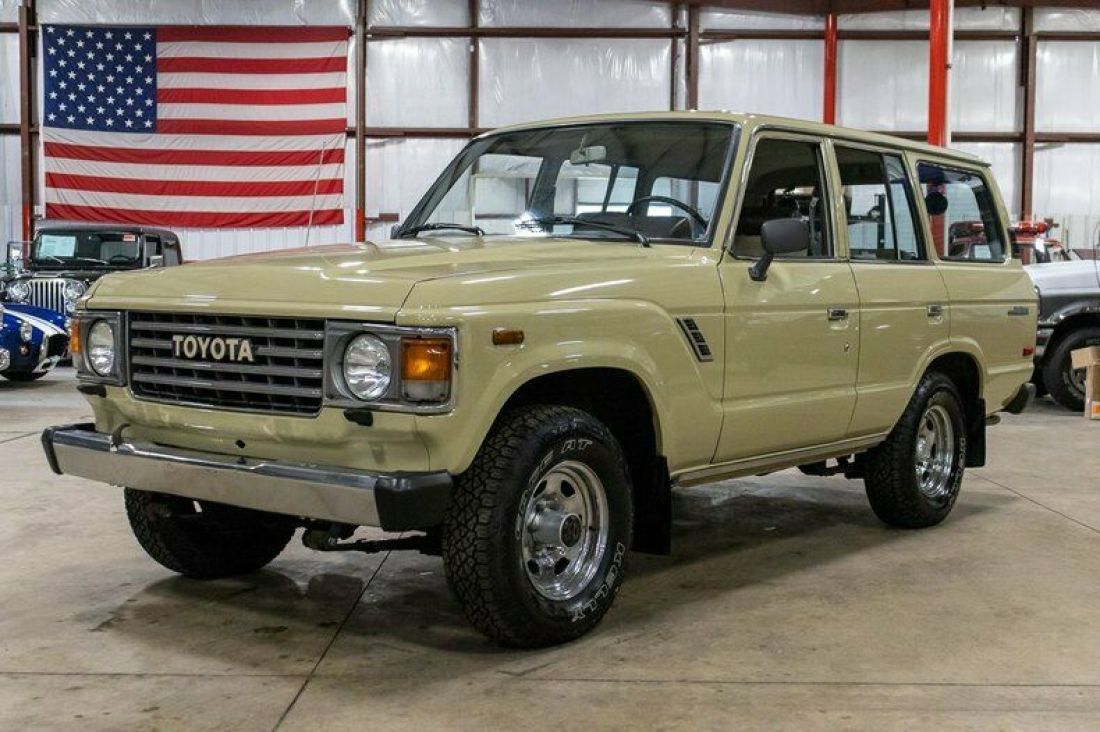 1986 Toyota Land Cruiser 214415 Miles Beige SUV 4.2L 2F Inline 6 4-Speed Manual 1986 Toyota Land Cruiser