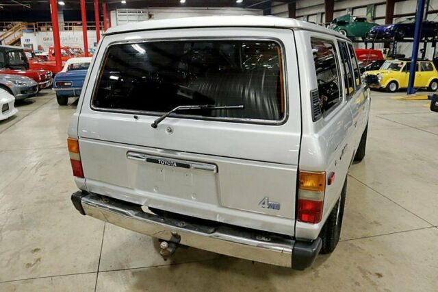 1986 Toyota Land Cruiser -- - photo 11