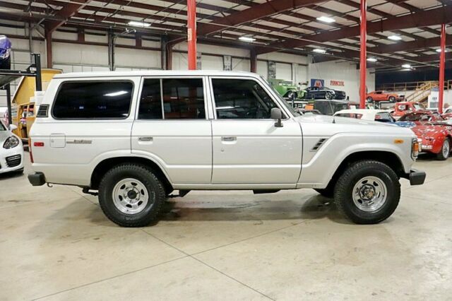 1986 Toyota Land Cruiser -- - photo 6