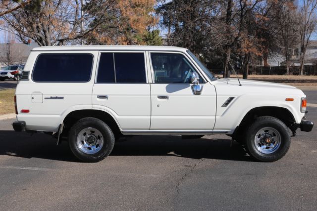 1986 Toyota Land Cruiser FJ60 - photo 3