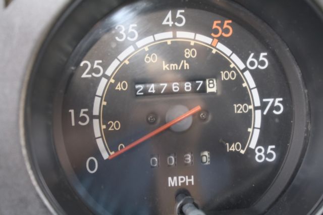 1986 Toyota Land Cruiser 4X4 - photo 12