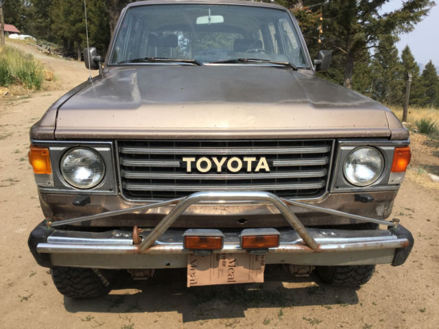 1986 Toyota Land Cruiser Base Sport Utility 4-Door - photo 3
